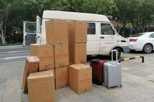 怀仁行李托运公司